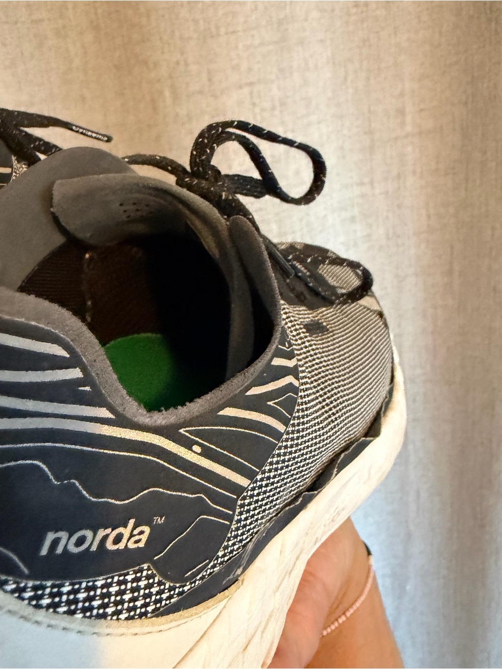 NORDA Men’s Black, Gray & White Athletic Sneakers / size 12 - Picture 7 of 7